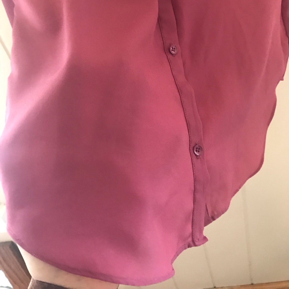 Rose colored flowy button down - Picture 2 of 3